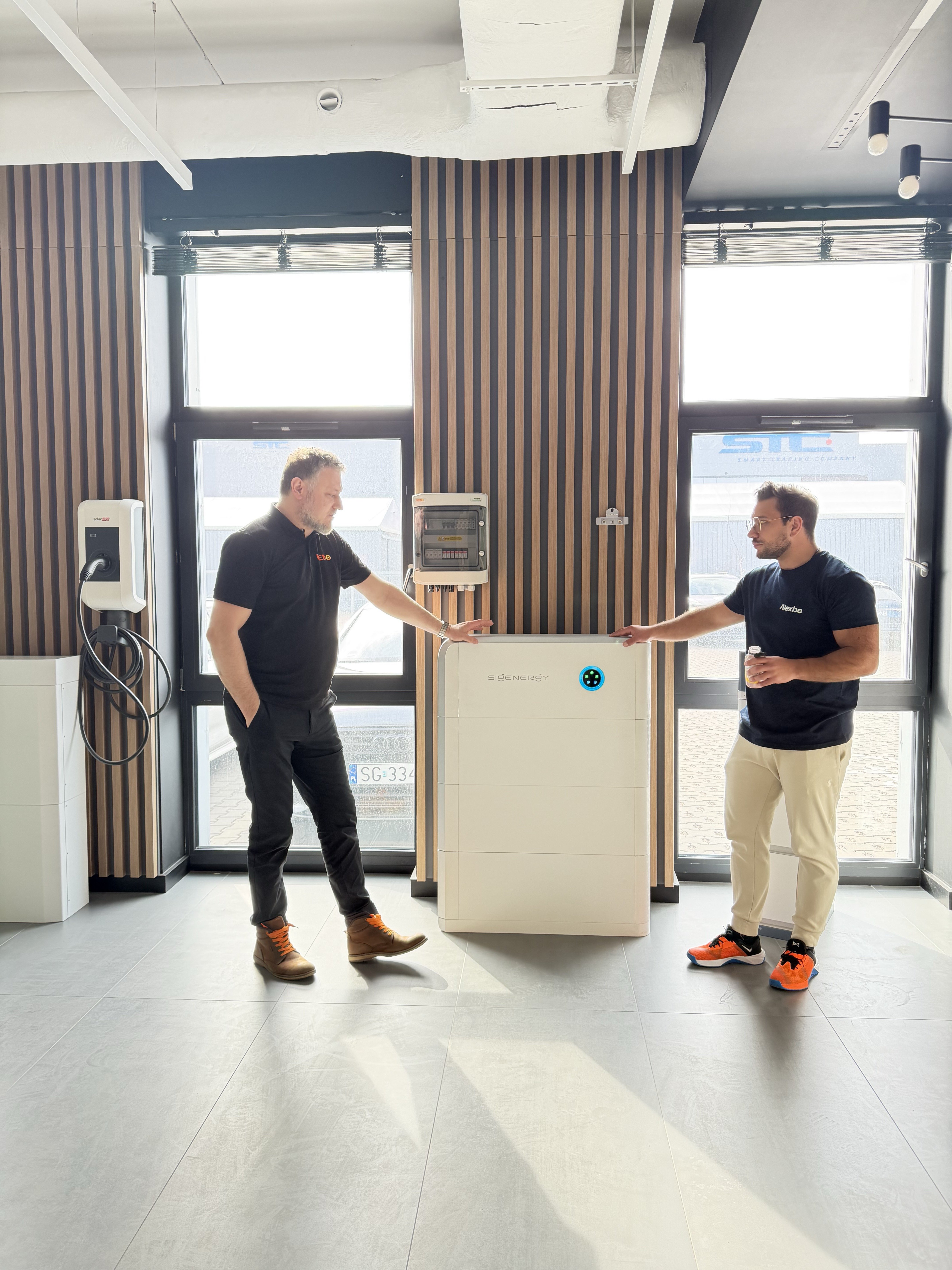 Sigenergy SigenStor, magazyn energii na ekspozycji w showroomie NEXBE